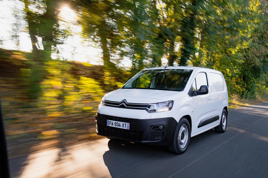  Citroen Berlingo Van 2018 года  (WW) (фото 39 из 40)